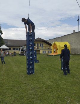 Bild 9 von 12